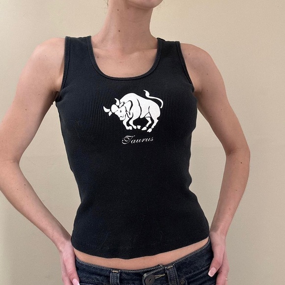 Zodiac Ribbed Tank - Picture 4 of 7